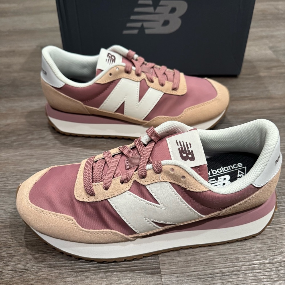 New Balance 237 Rose Rose Suede Leather Athletic Lace Up Sneakers - Picture 2 of 12